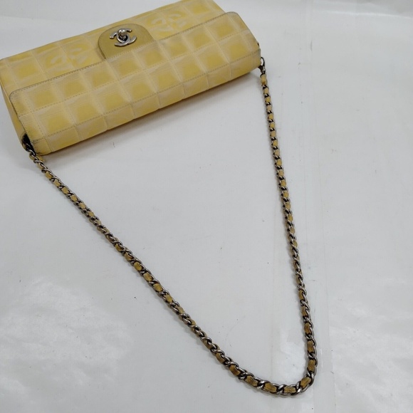 Chanel Travel Line Yellow Nylon - Picture 5 of 13